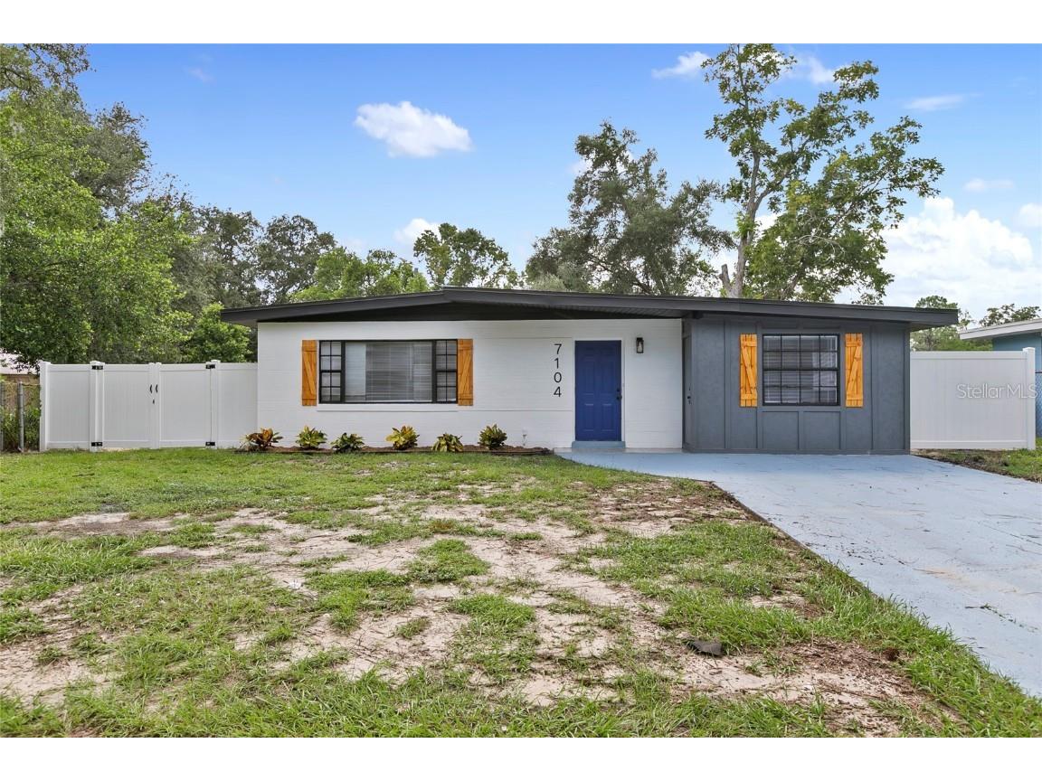 7104 N 50th Street Tampa FL 33617 T3463796 image1