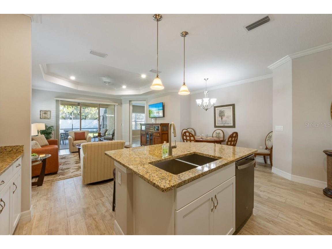 7104 Playa Bella Drive Bradenton FL 34209 A4669778 image16