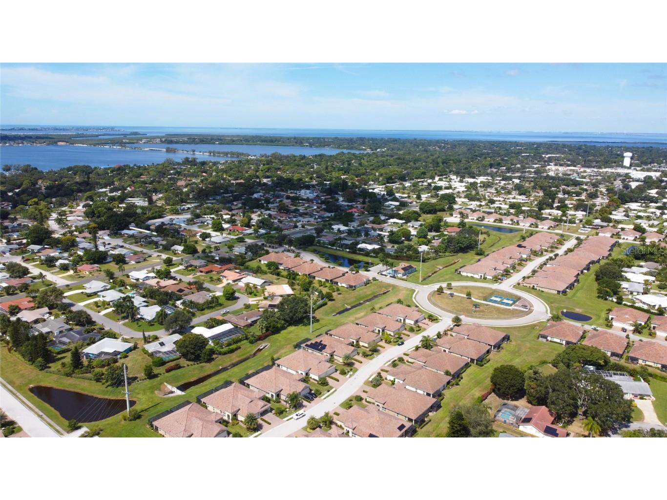 7104 Playa Bella Drive Bradenton FL 34209 A4669778 image35