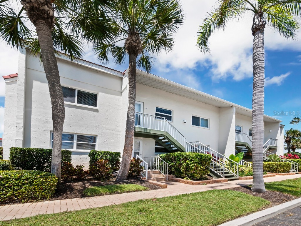 7105 Gulf Of Mexico Drive #11 Longboat Key FL 34228 - GULF OF MEXICO A4588635 image1