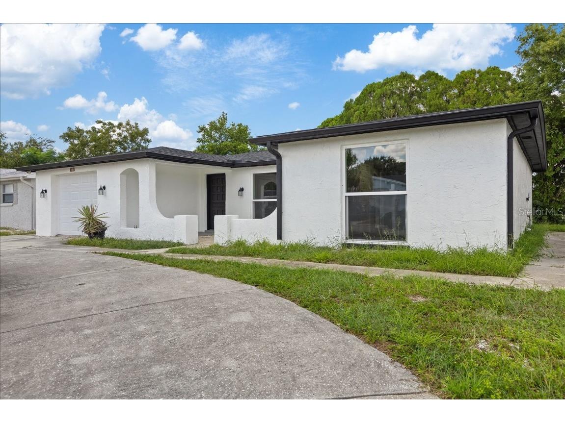 7105 King Arthur Drive Port Richey FL 34668 TB8448814 image1