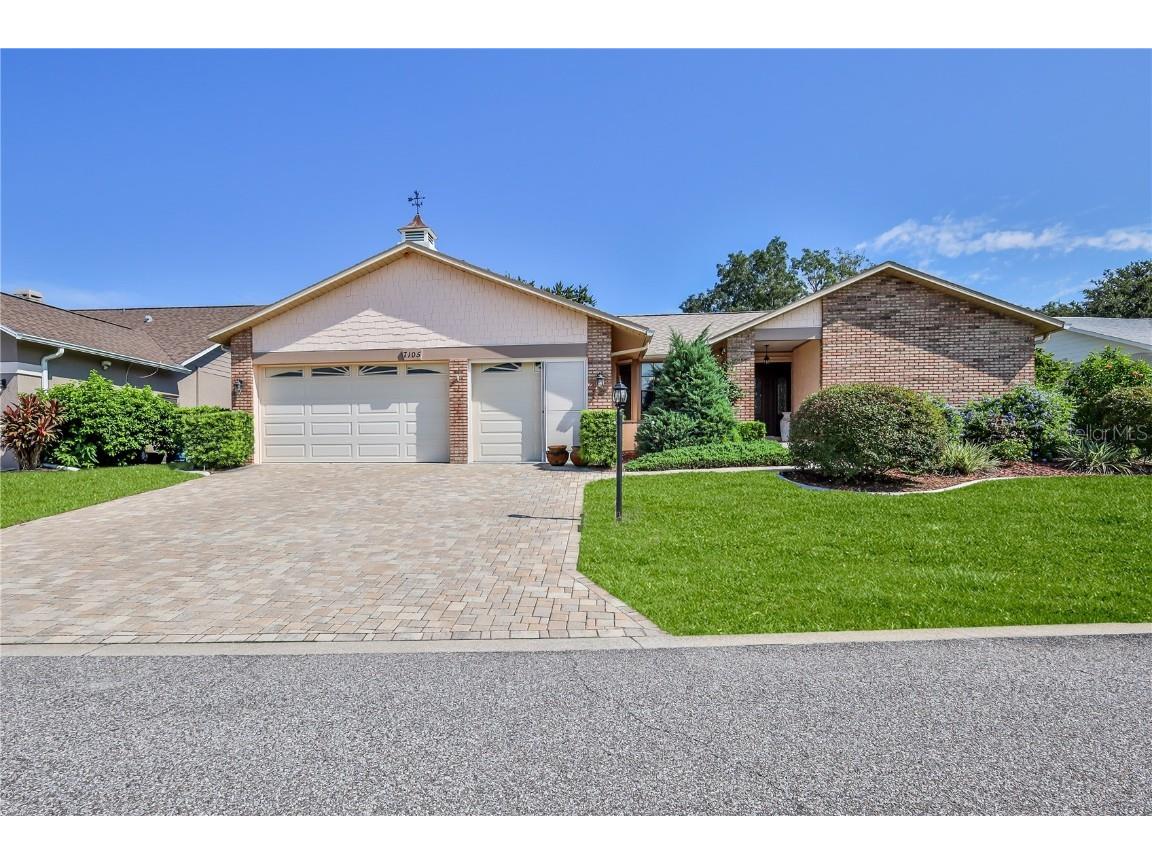 7105 Myrtlewood Lane Spring Hill FL 34606 W7878462 image1