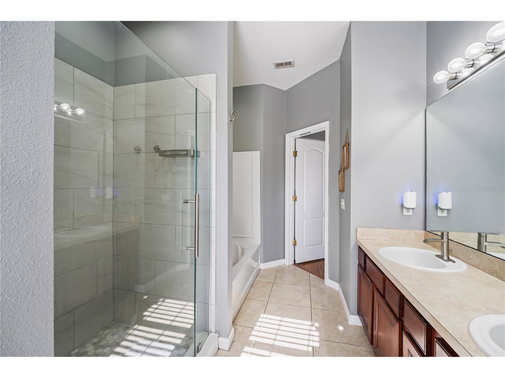 7105 Red Lantern Drive #13C Harmony FL 34773 S5142777 image15
