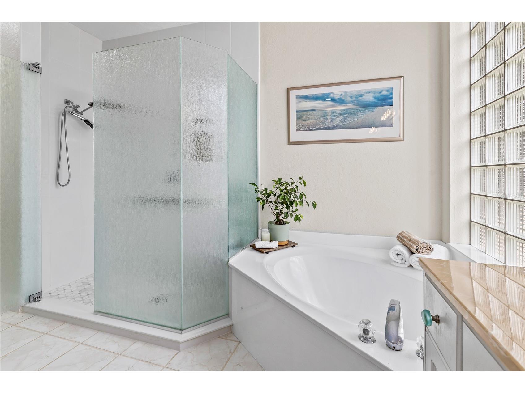 7105 Victoria Circle Bradenton FL 34201 A4699100 image10