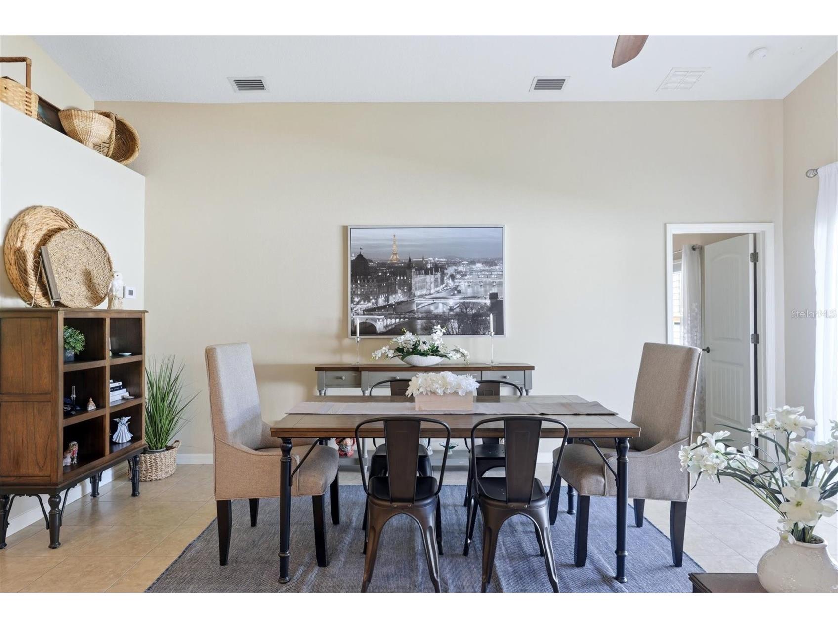 7106 35th Street E Sarasota FL 34243 A4694775 image10
