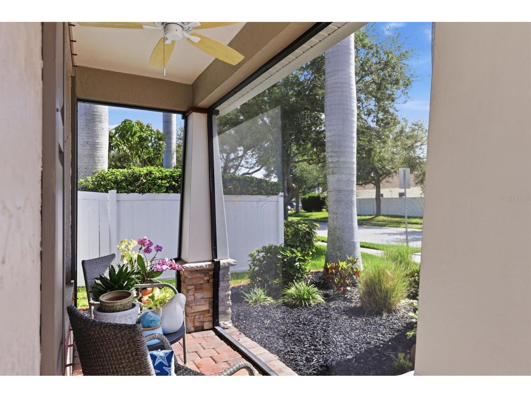 7106 35th Street E Sarasota FL 34243 A4694775 image3