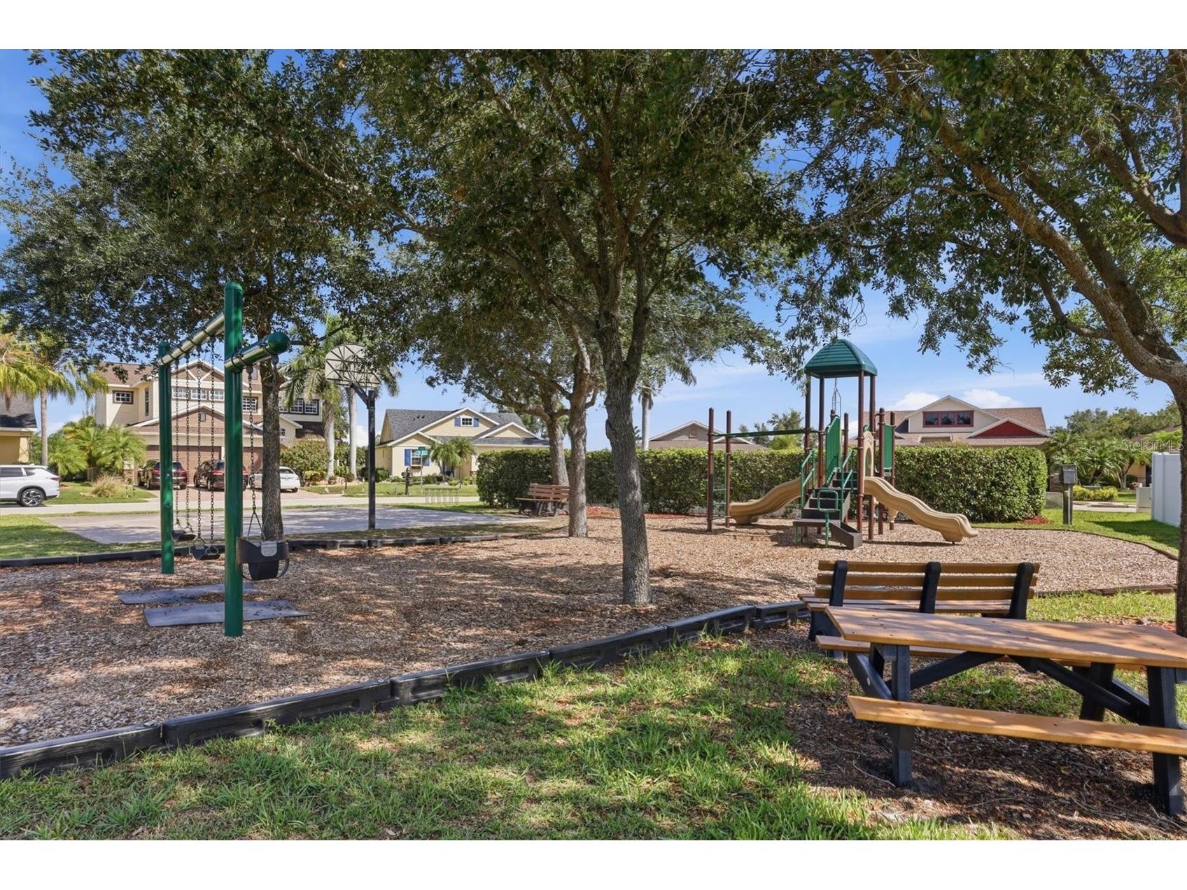 7106 35th Street E Sarasota FL 34243 A4694775 image35