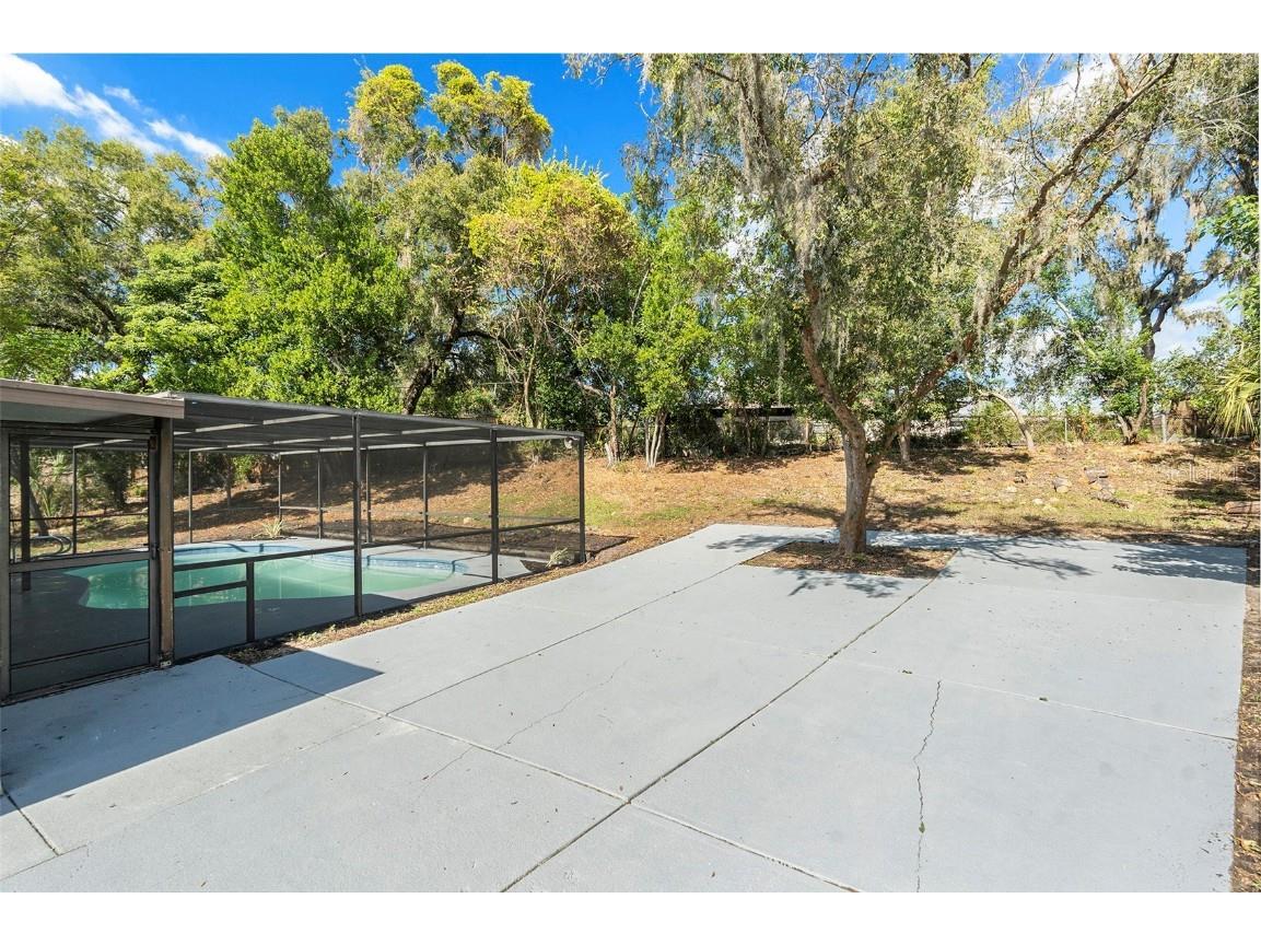 7106 Lynwood Drive Tampa FL 33637 TB8441263 image29