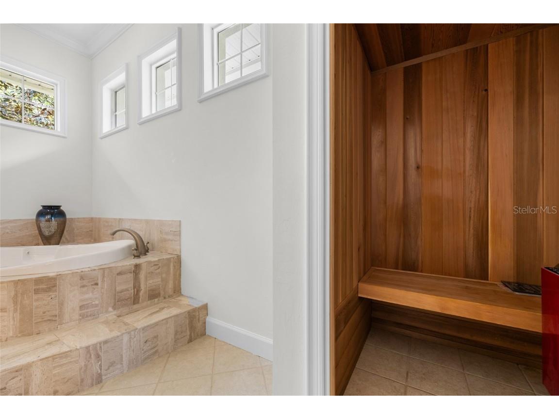 7106 NW 18th Avenue Gainesville FL 32605 GC526795 image27