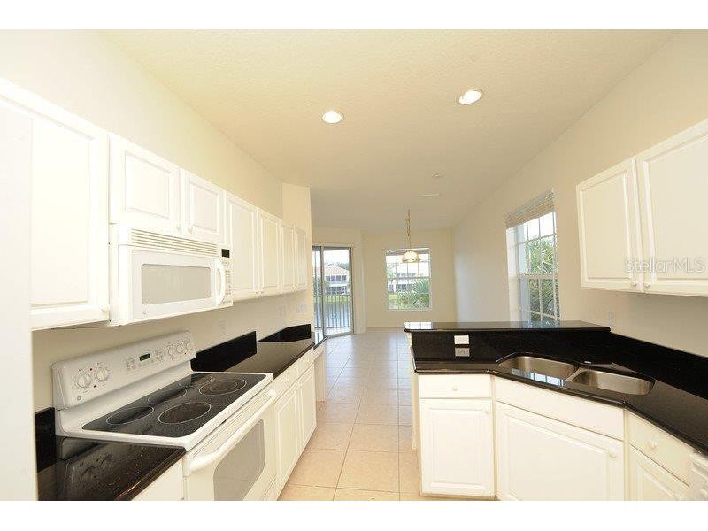 7106 Prosperity Circle #1201 Sarasota FL 34238 A4696786 image14