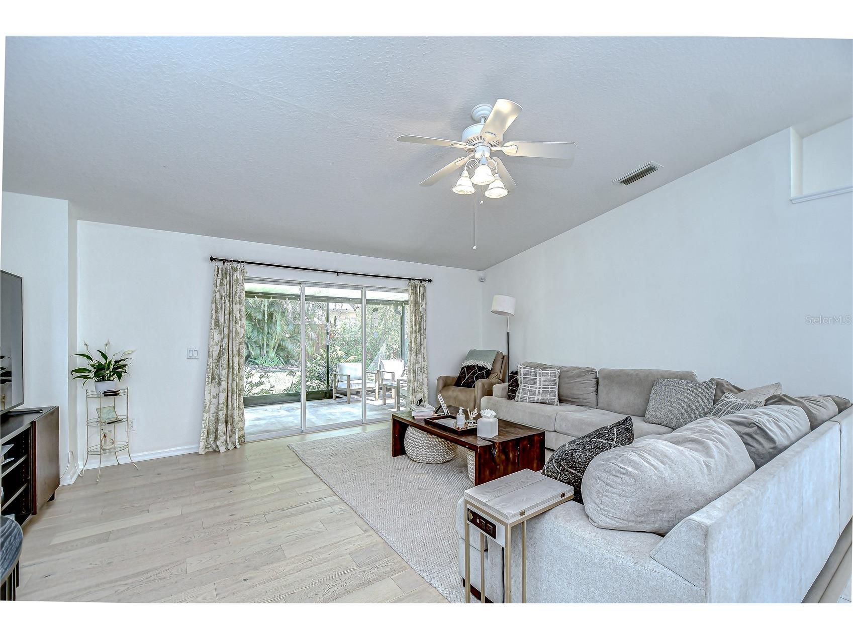 7107 Colonial Lake Dr Riverview FL 33578 TB8480288 image13