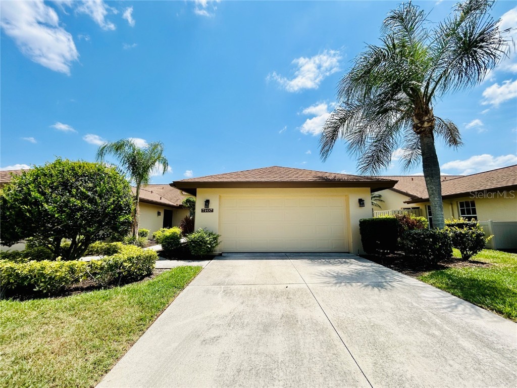 7107 Heron Court Sarasota FL 34243 A4632088 image1