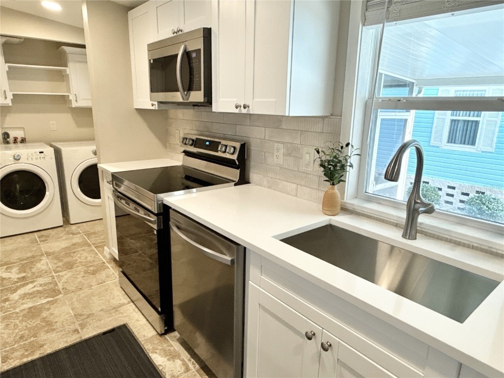 7107 Mount Essex Drive NE #520 Saint Petersburg FL 33702 - TAMPA BAY TB8454306 image4