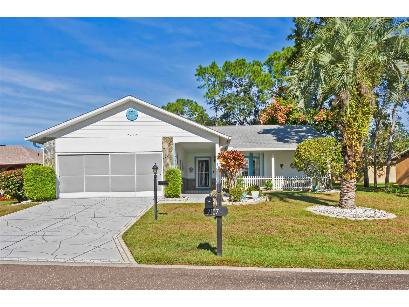 7107 Pond View Court Spring Hill FL 34606 TB8489290 image1
