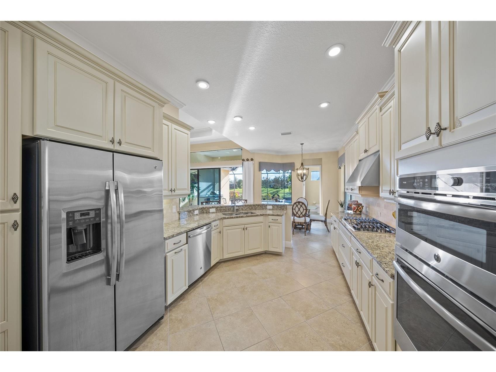 7108 Callander Cove Lakewood Ranch FL 34202 A4676466 image13