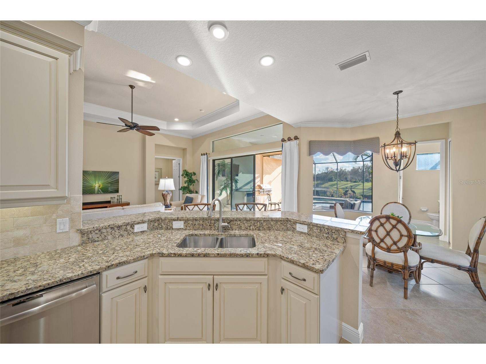 7108 Callander Cove Lakewood Ranch FL 34202 A4676466 image14