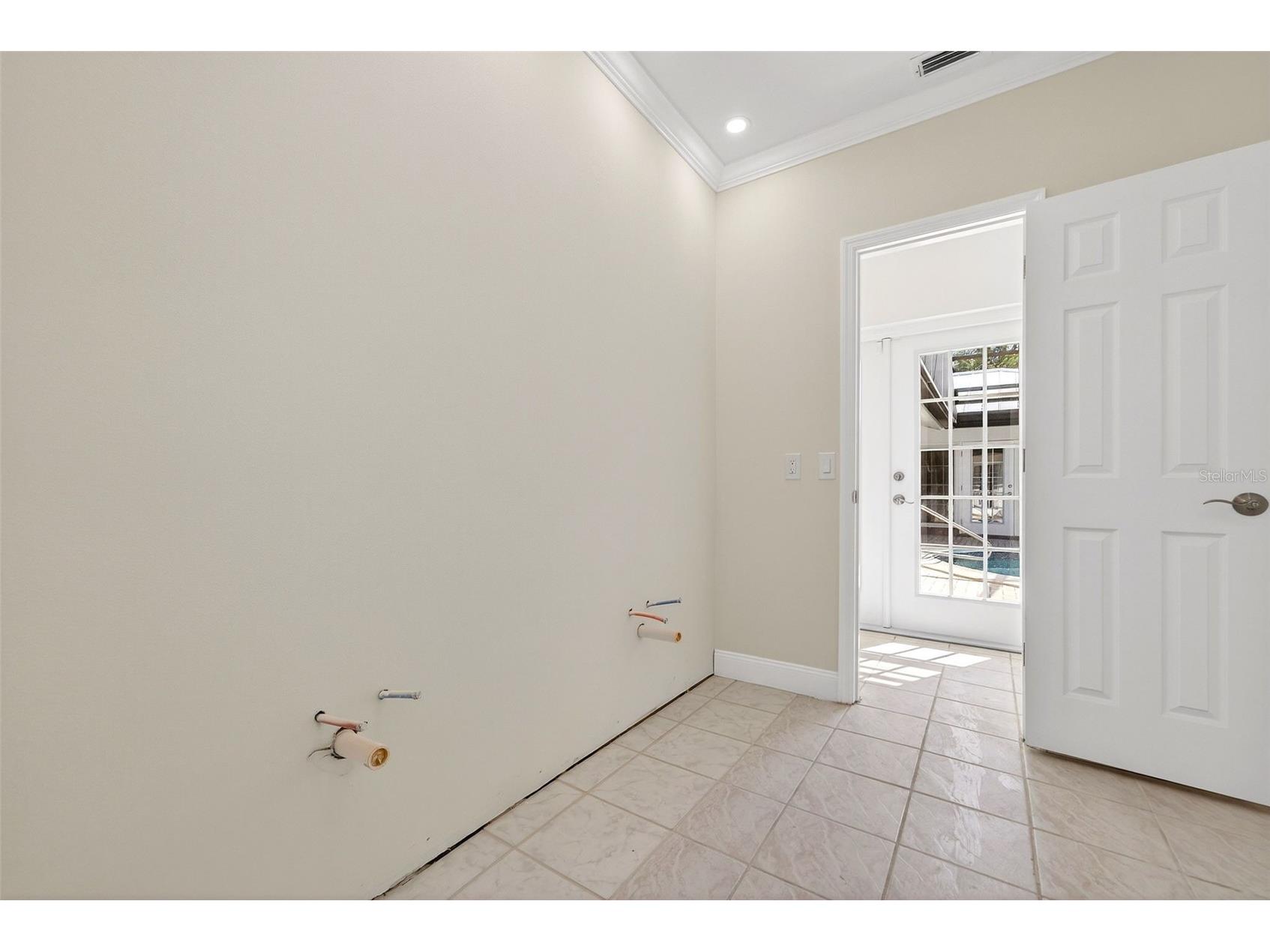7108 Midnight Pass Road Sarasota FL 34242 A4685107 image24