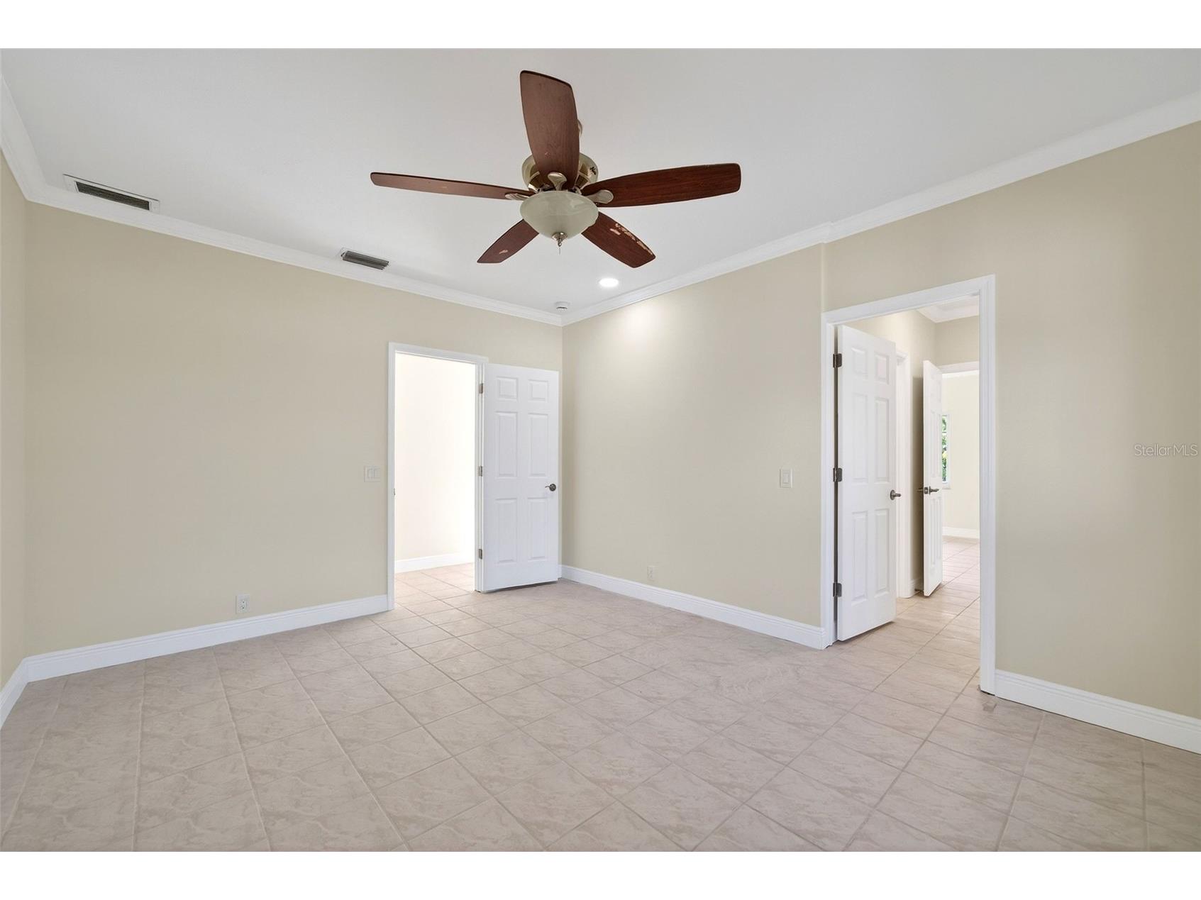7108 Midnight Pass Road Sarasota FL 34242 A4685107 image26