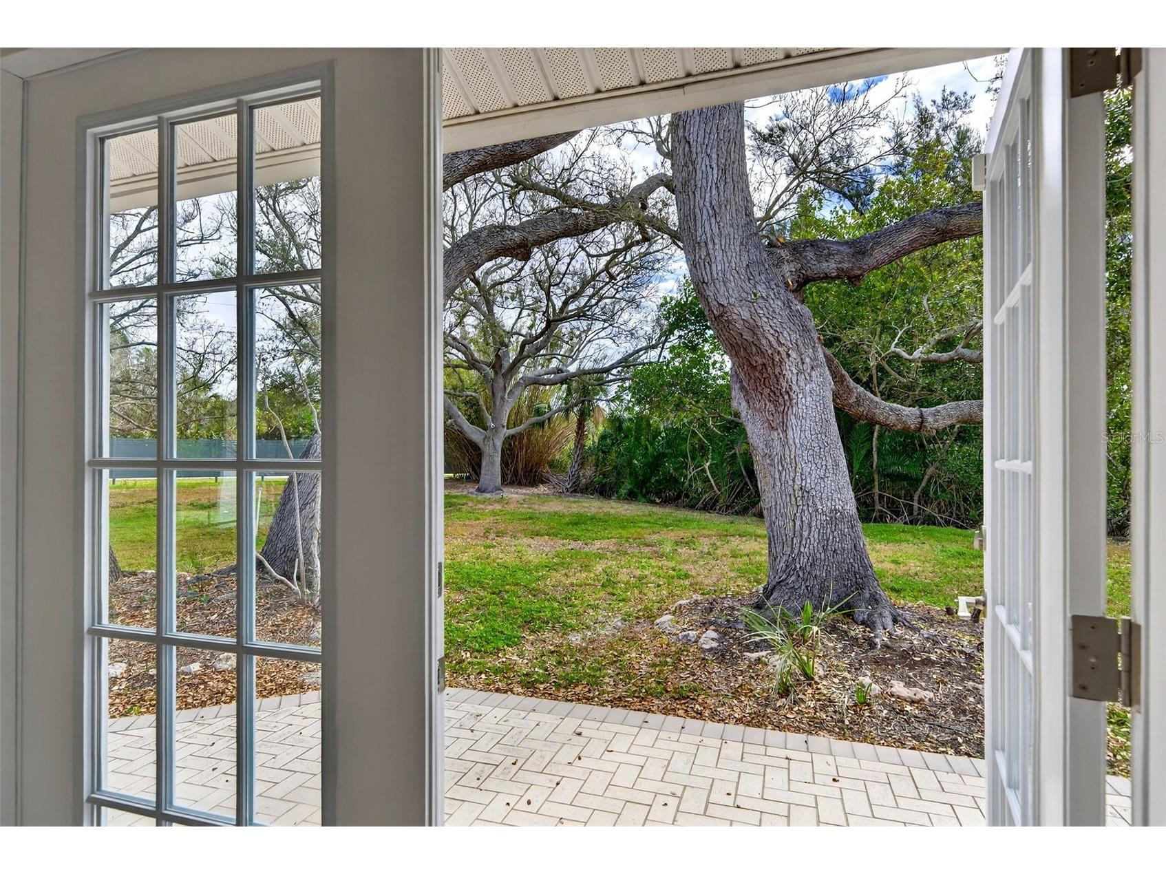 7108 Midnight Pass Road Sarasota FL 34242 A4685107 image37