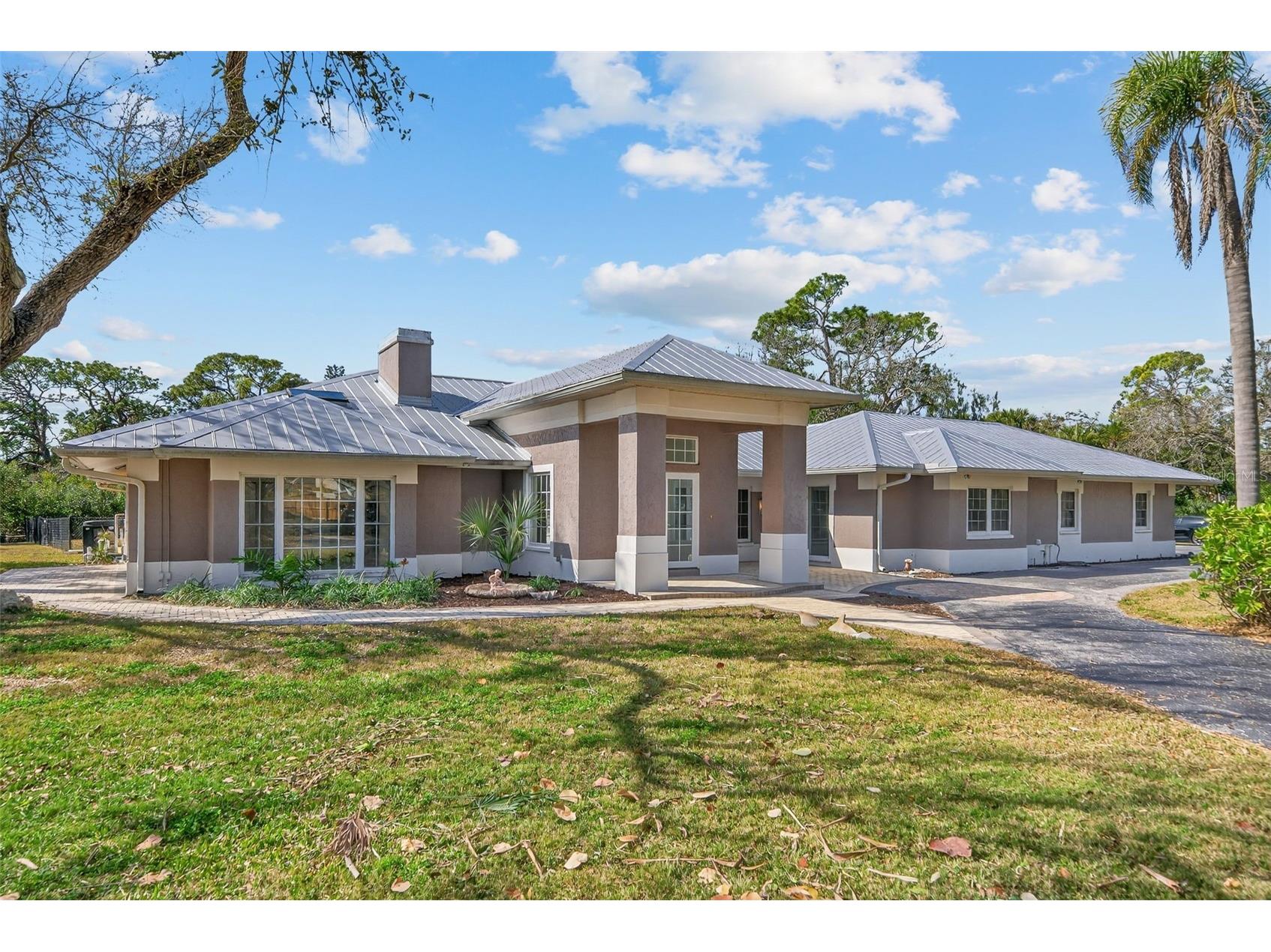 7108 Midnight Pass Road Sarasota FL 34242 A4685107 image4