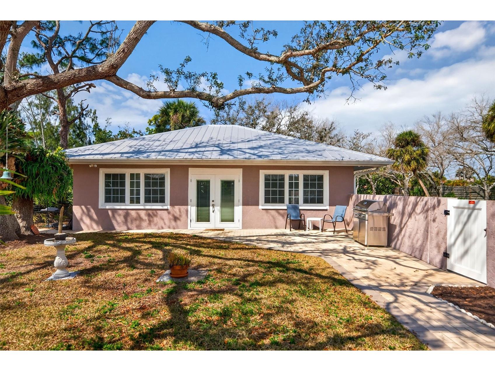 7108 Midnight Pass Road Sarasota FL 34242 A4685107 image44
