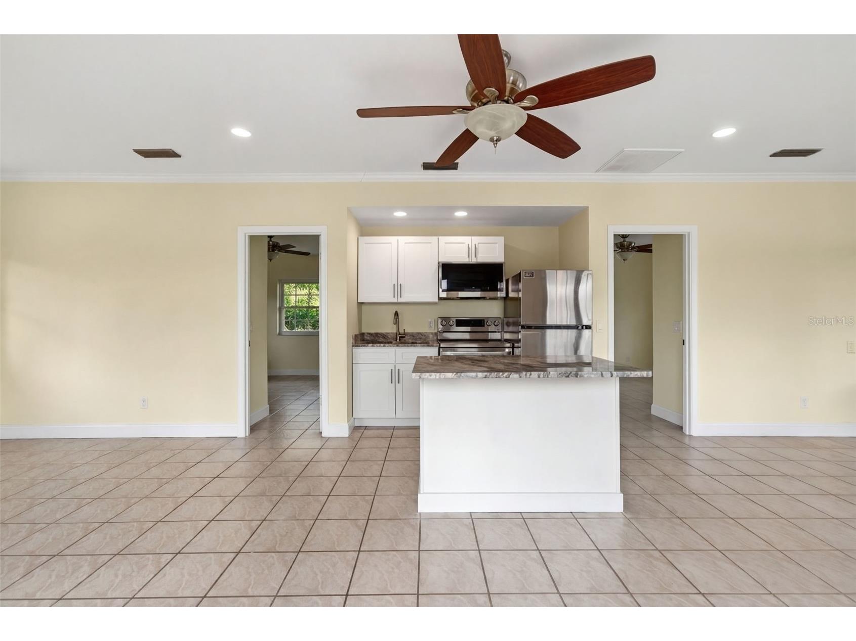 7108 Midnight Pass Road Sarasota FL 34242 A4685107 image46