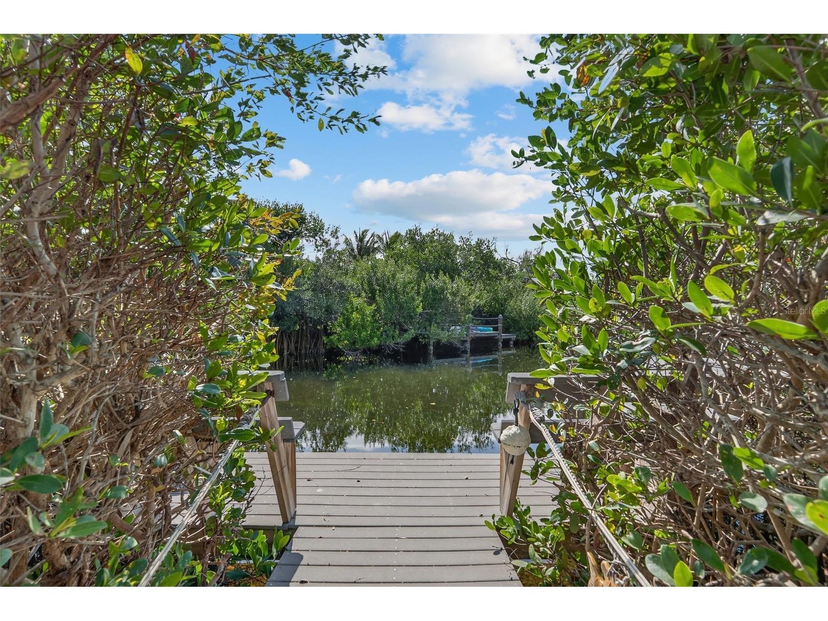 7108 Midnight Pass Road Sarasota FL 34242 A4685107 image56