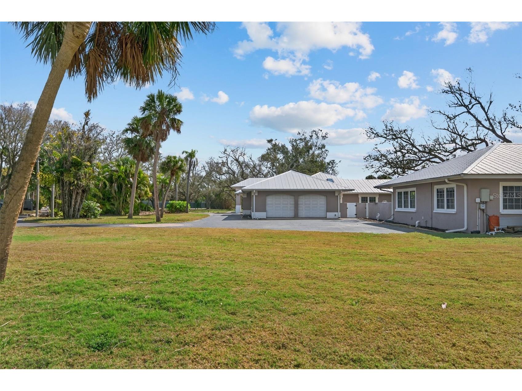 7108 Midnight Pass Road Sarasota FL 34242 A4685107 image58