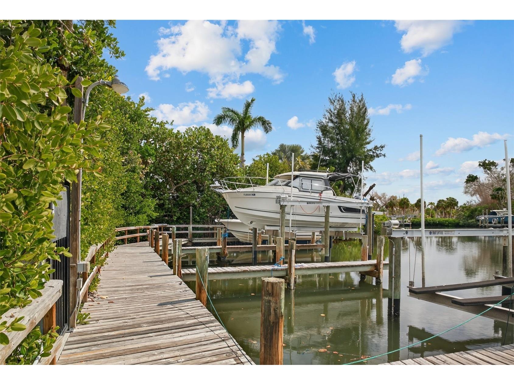 7108 Midnight Pass Road Sarasota FL 34242 A4685107 image73