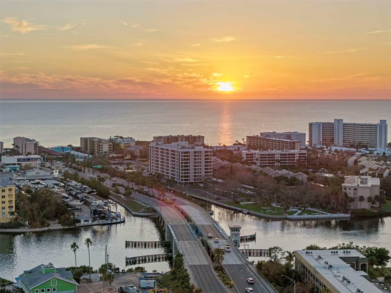 7108 Midnight Pass Road Sarasota FL 34242 A4685107 image81