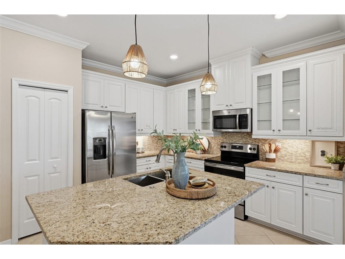 7108 Playa Bella Drive Bradenton FL 34209 A4673492 image11