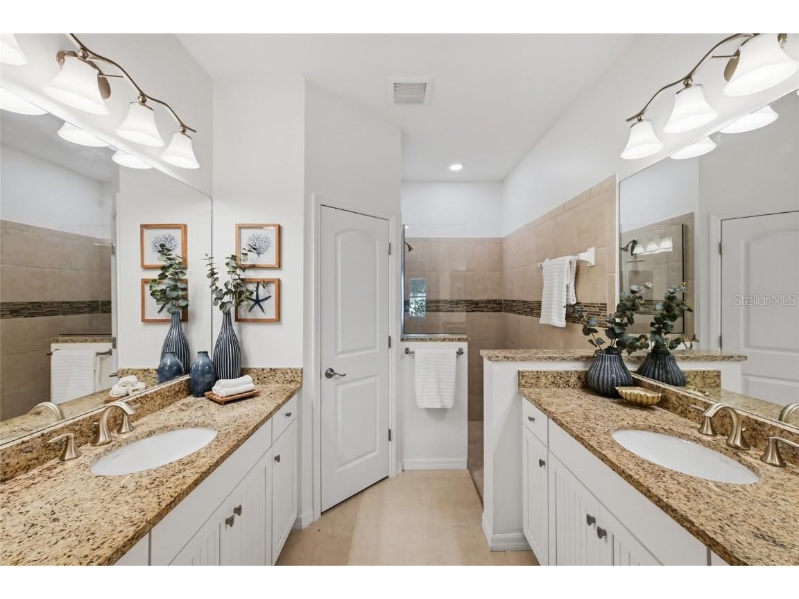 7108 Playa Bella Drive Bradenton FL 34209 A4673492 image16