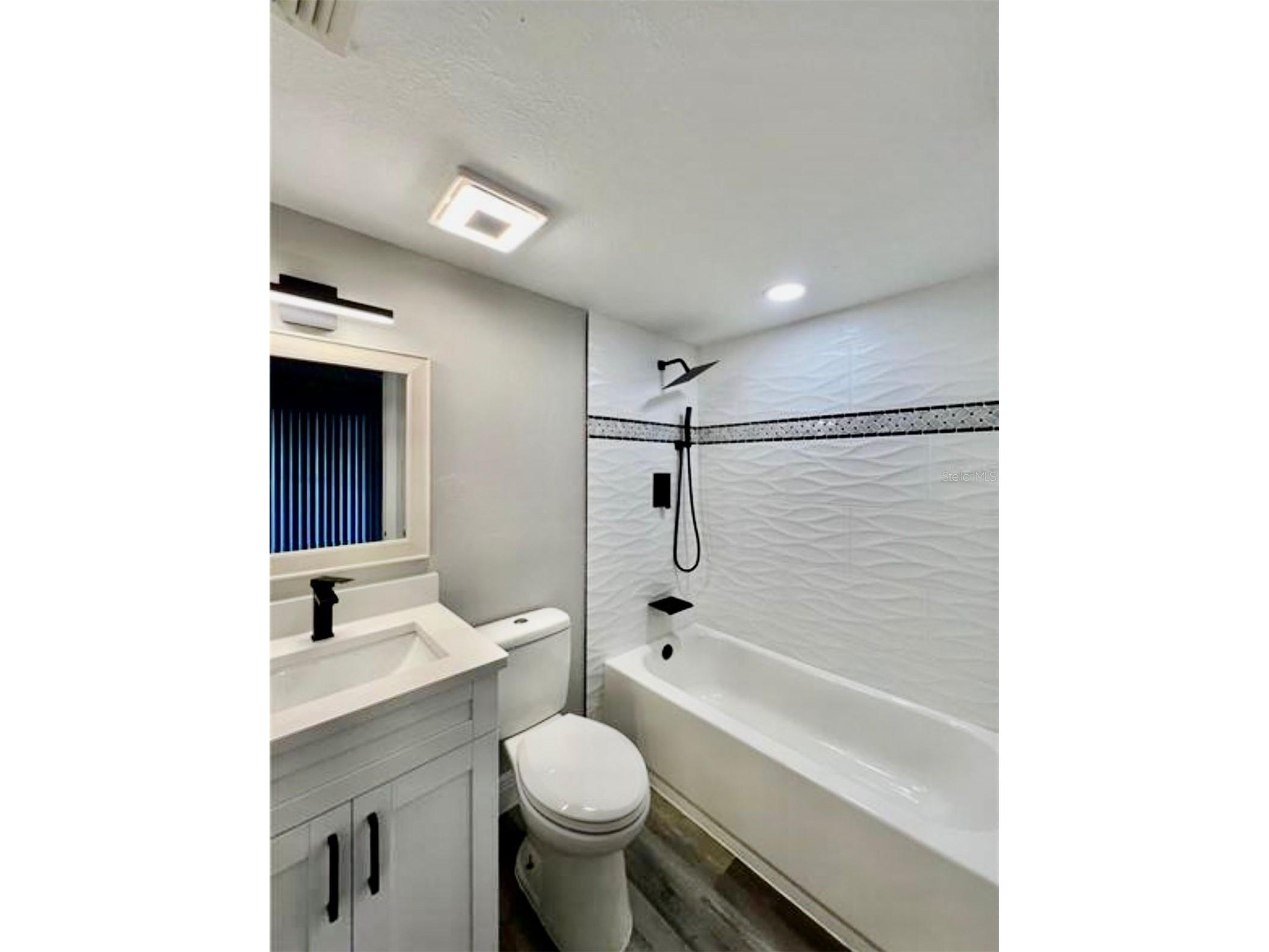 7108 Waterside Drive #103 Tampa FL 33617 P4938003 image5
