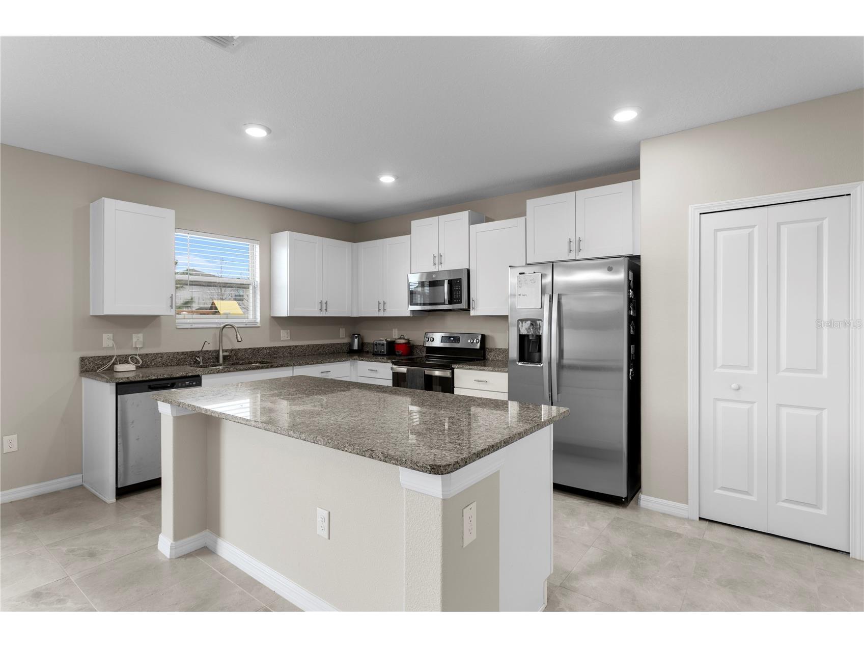 7109 Paradise Island Court Sun City Center FL 33573 TB8481769 image19