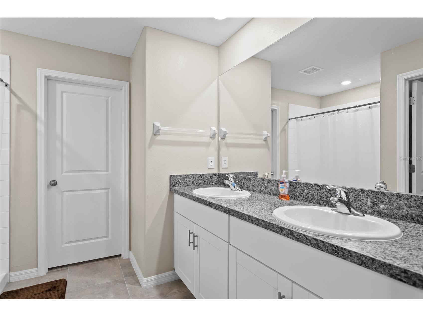 7109 Paradise Island Court Sun City Center FL 33573 TB8481769 image28