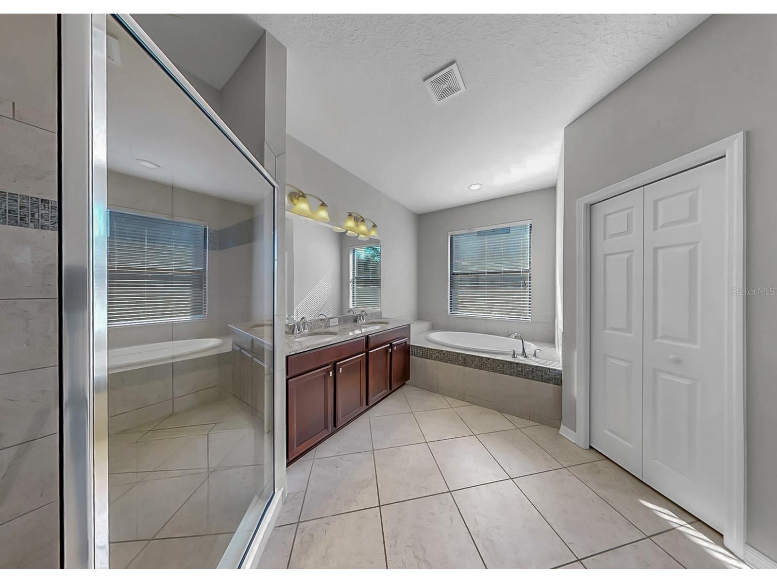 7109 Spindle Tree Lane Riverview FL 33578 TB8459124 image23