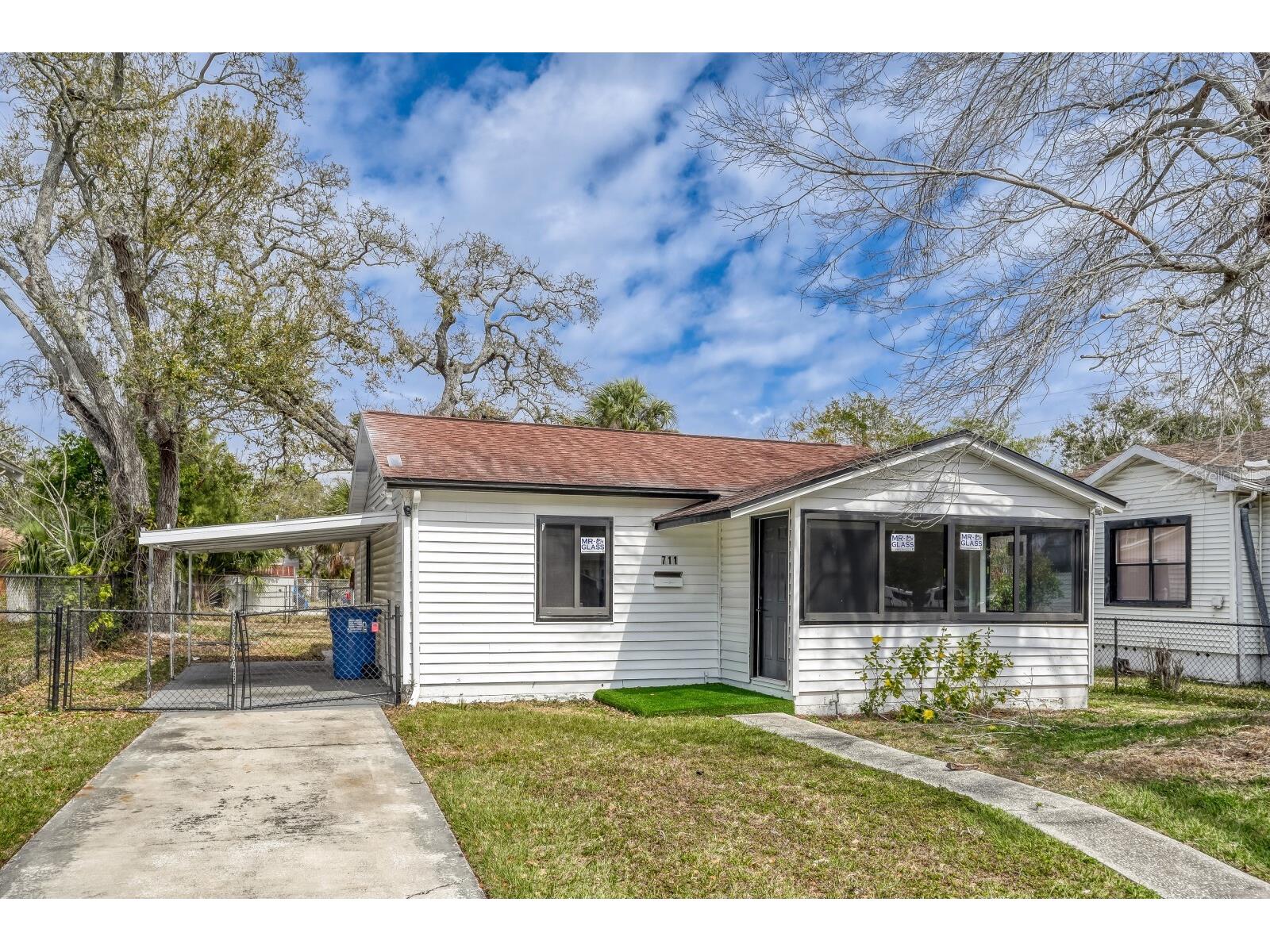 711 19th Avenue S Saint Petersburg FL 33705 TB8470620 image1