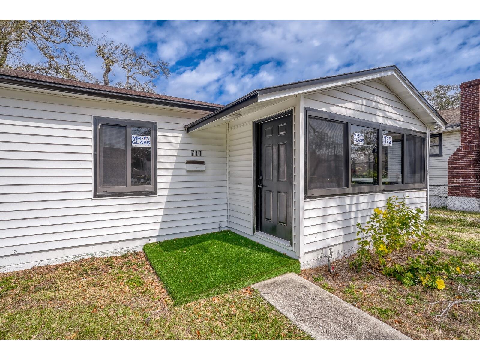 711 19th Avenue S Saint Petersburg FL 33705 TB8470620 image4