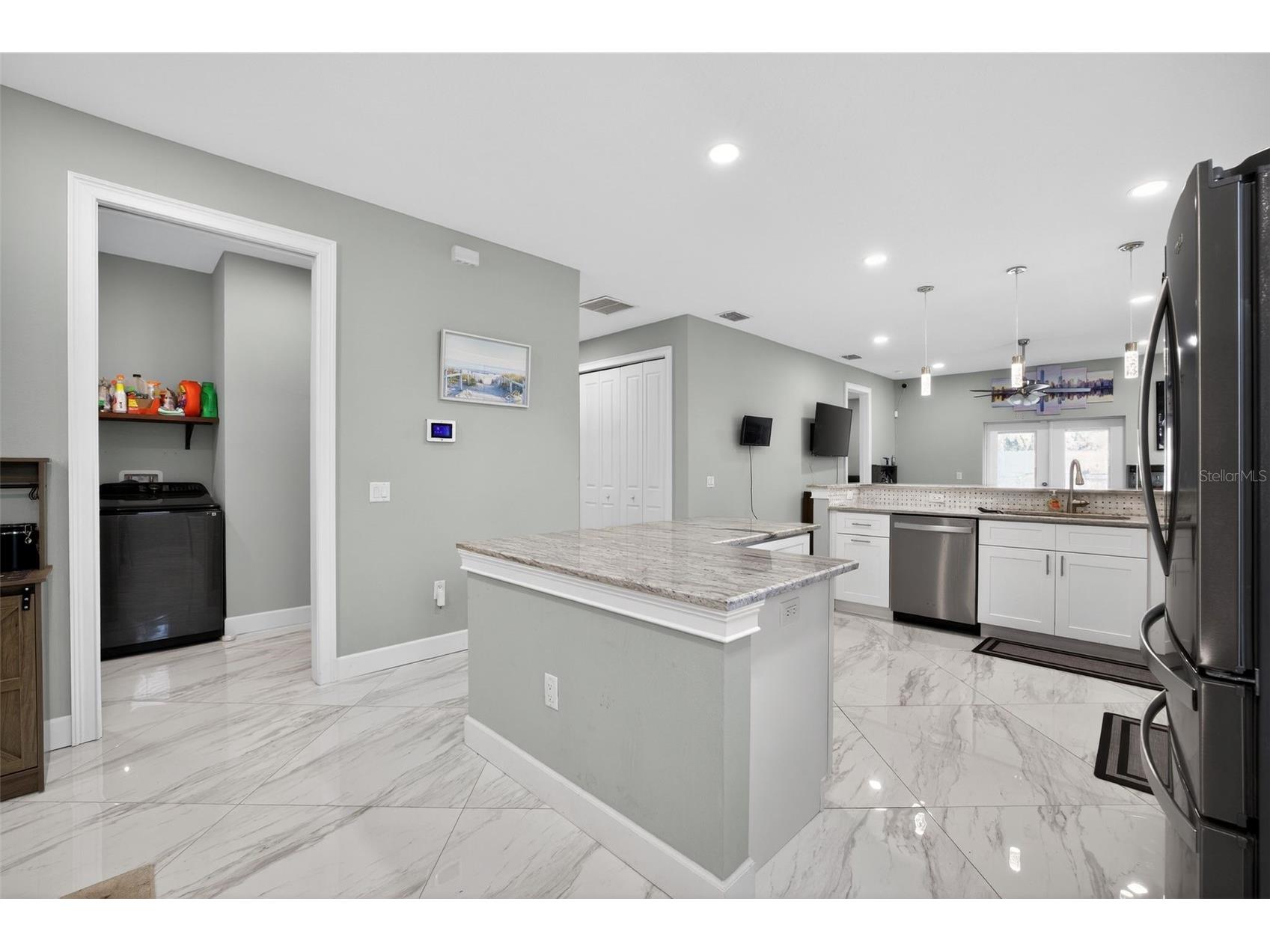 711 28th Avenue S Saint Petersburg FL 33705 TB8488528 image14