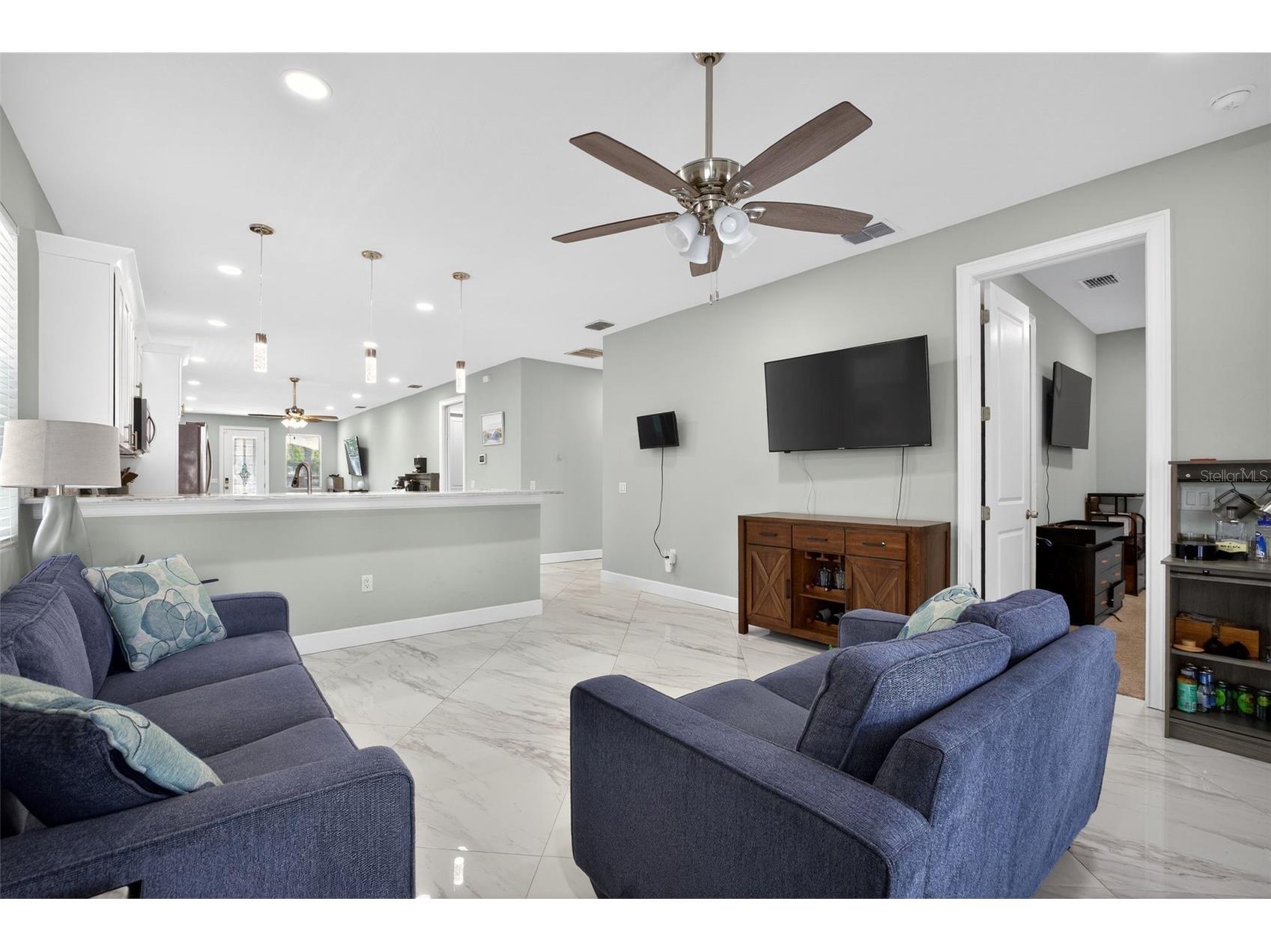711 28th Avenue S Saint Petersburg FL 33705 TB8488528 image18