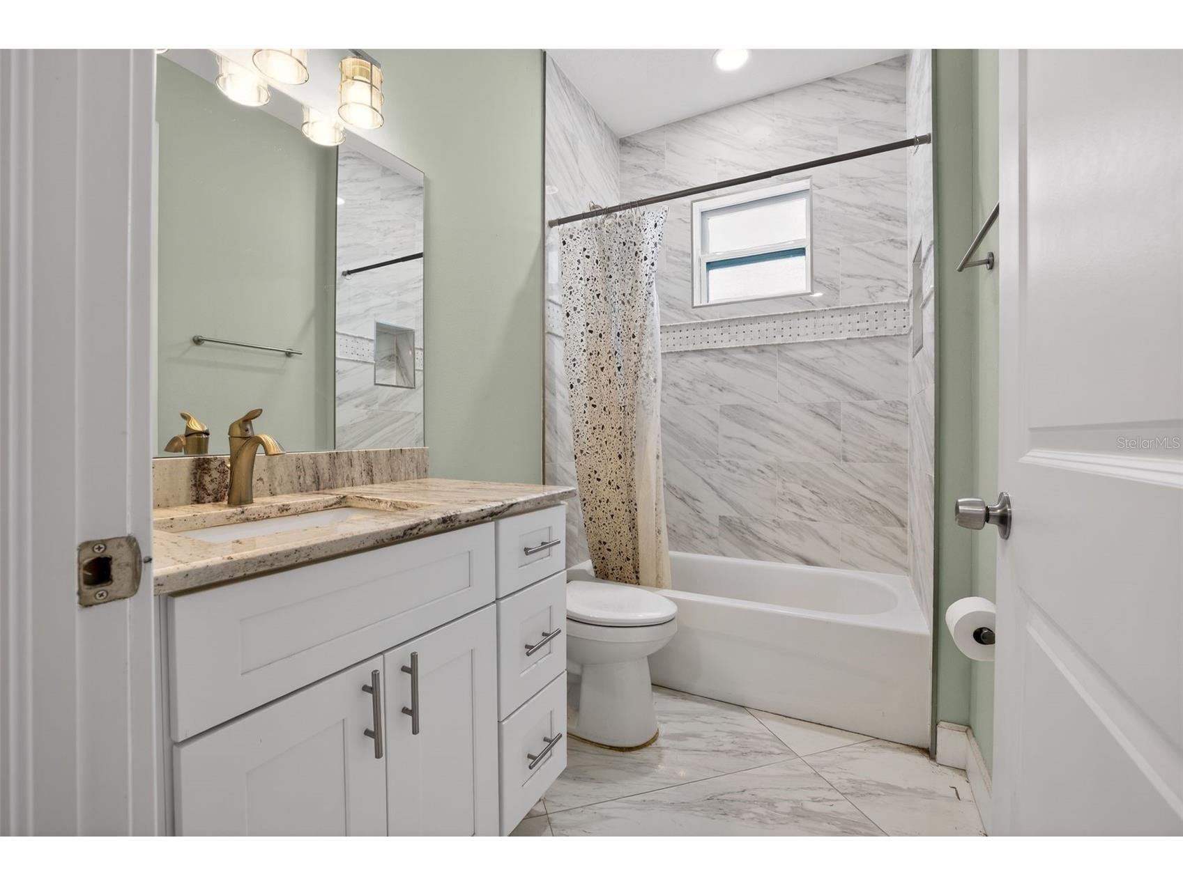 711 28th Avenue S Saint Petersburg FL 33705 TB8488528 image30