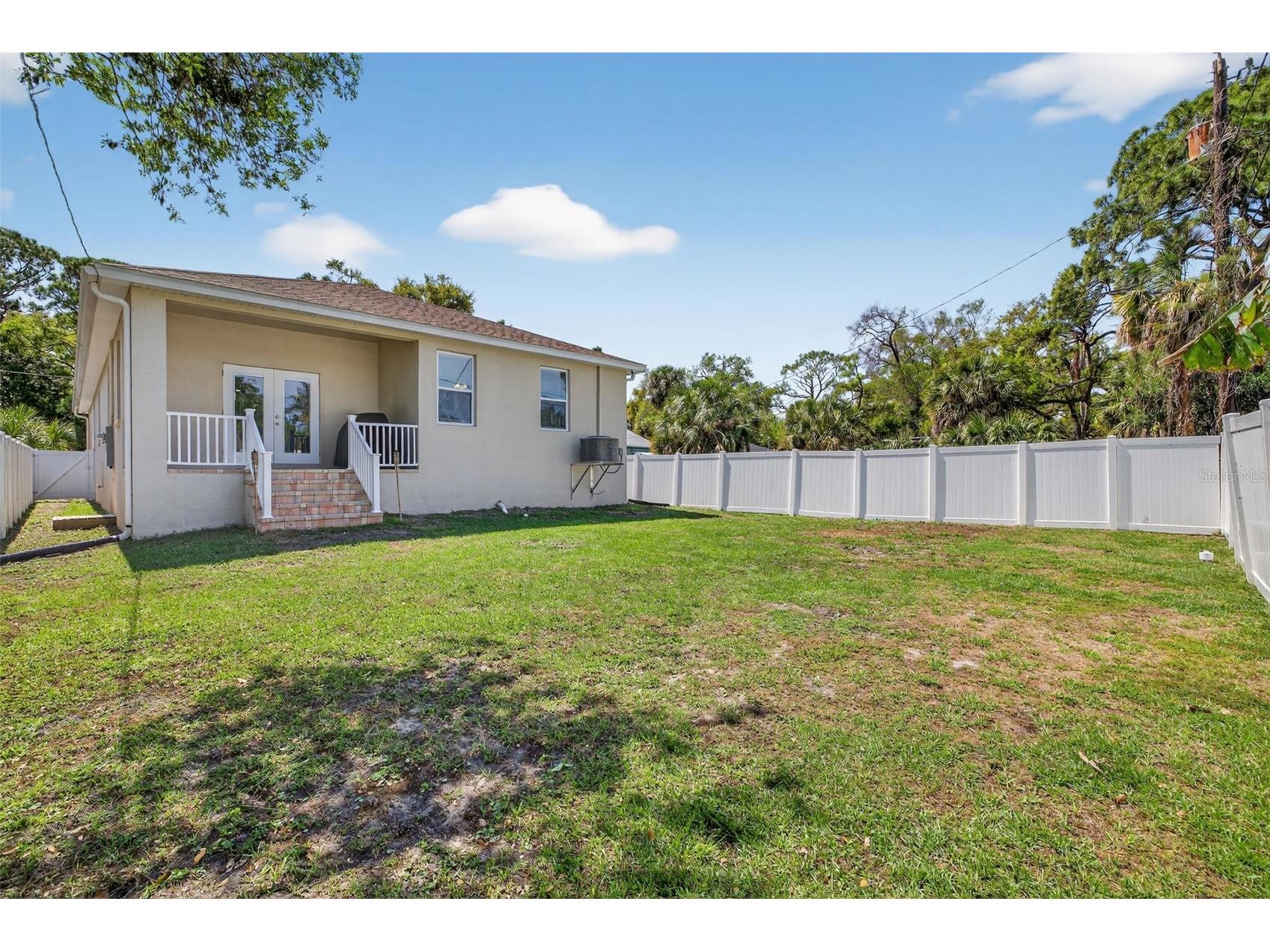 711 28th Avenue S Saint Petersburg FL 33705 TB8488528 image36