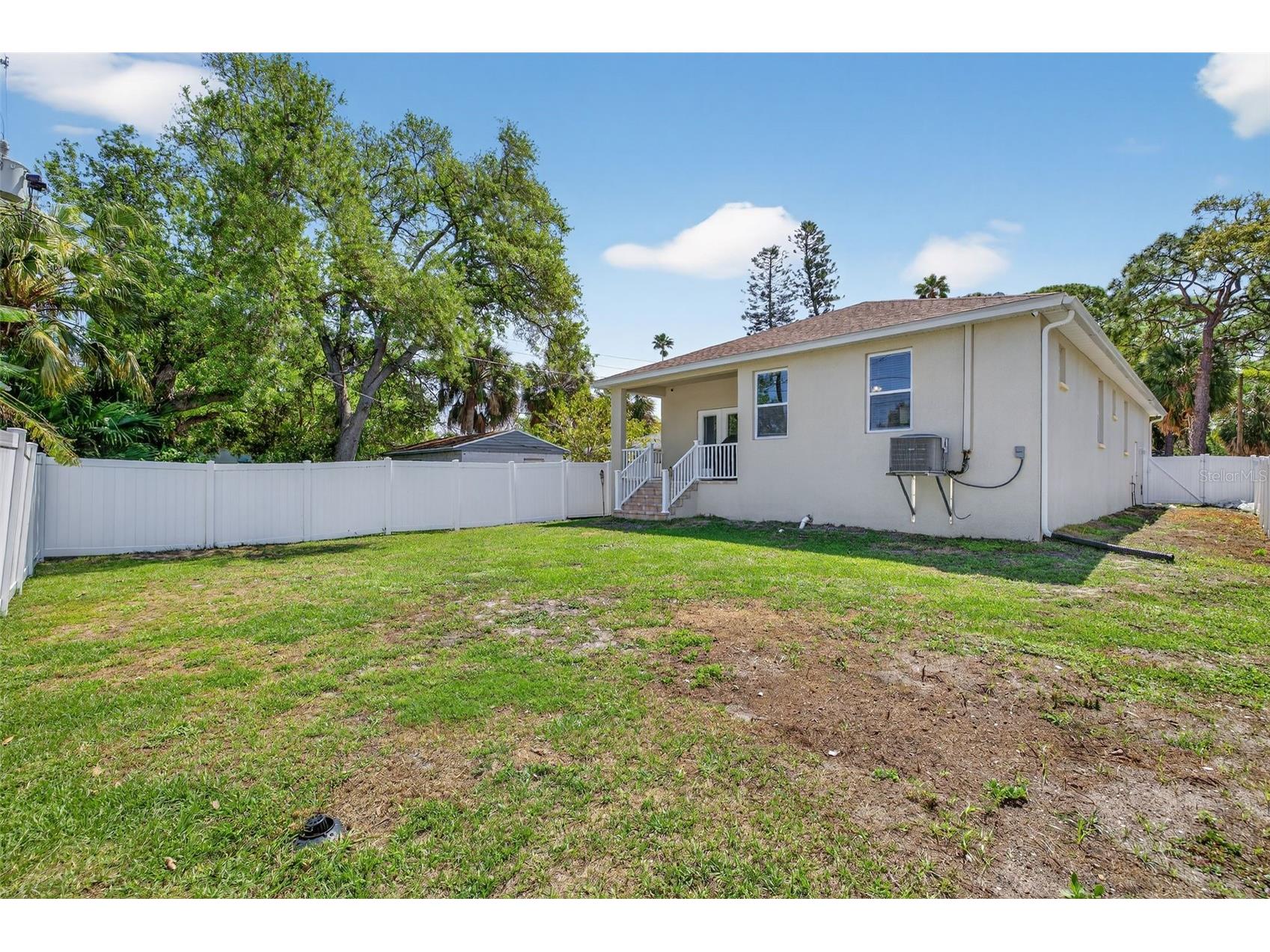 711 28th Avenue S Saint Petersburg FL 33705 TB8488528 image37