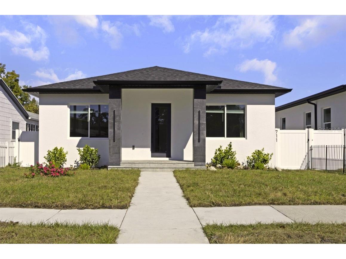 711 42nd Avenue S Saint Petersburg FL 33705 TB8449654 image1