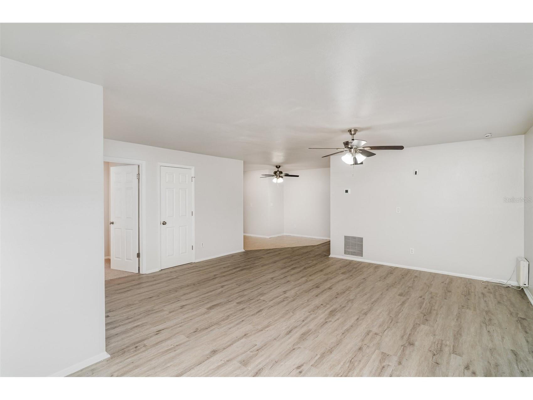 711 64th Avenue Drive E Bradenton FL 34203 TB8424360 image7