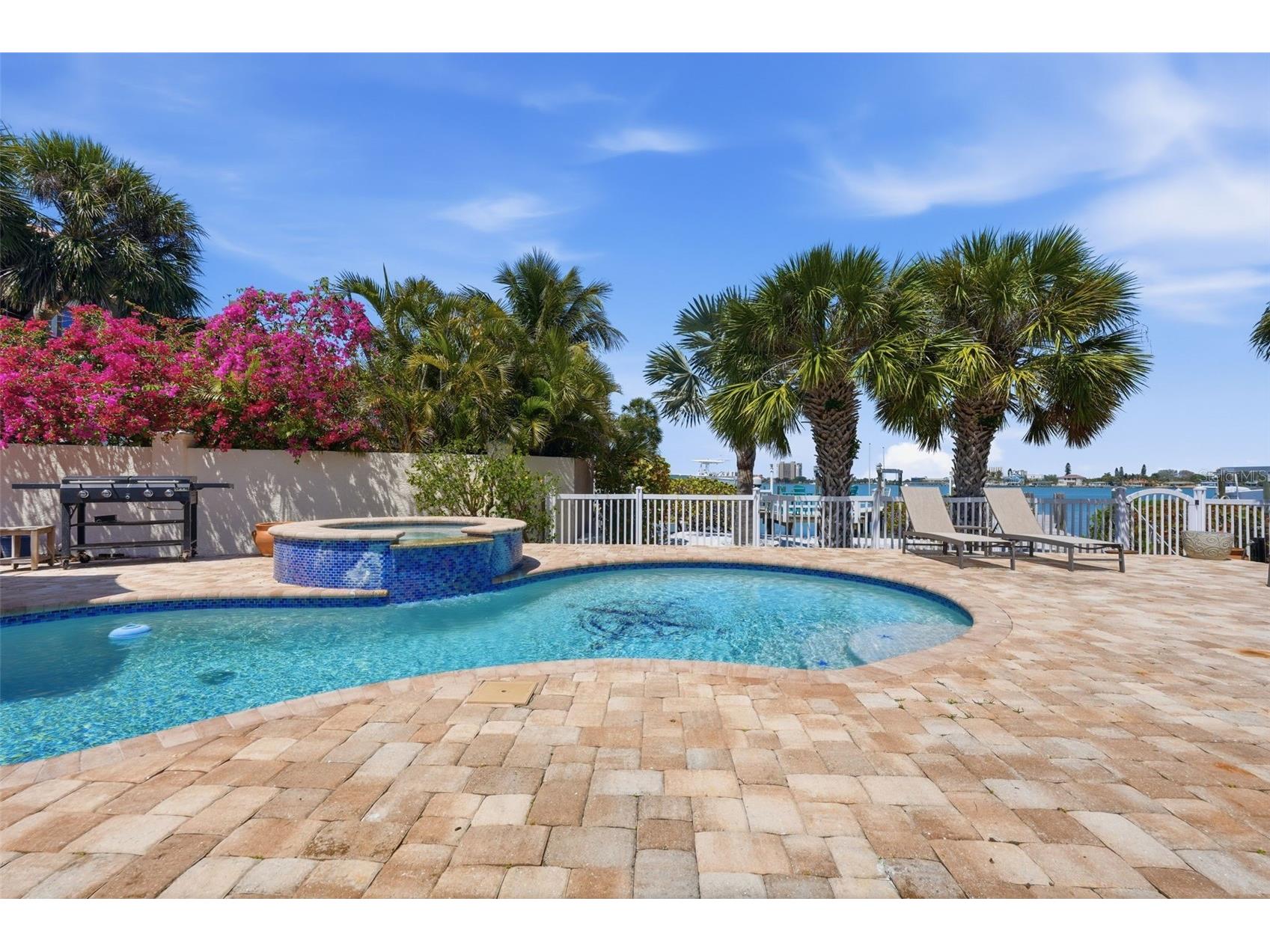 711 64th Avenue Saint Pete Beach FL 33706 - BOCA CIEGA BAY TB8493217 image10