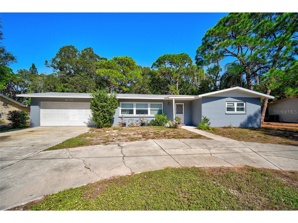 711 67th Avenue W Bradenton FL 34207 A4587786 image1