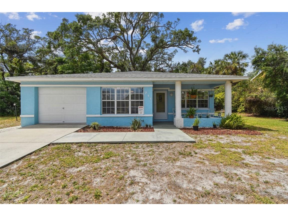 711 6th Street NE Largo FL 33770 TB8370494 image1