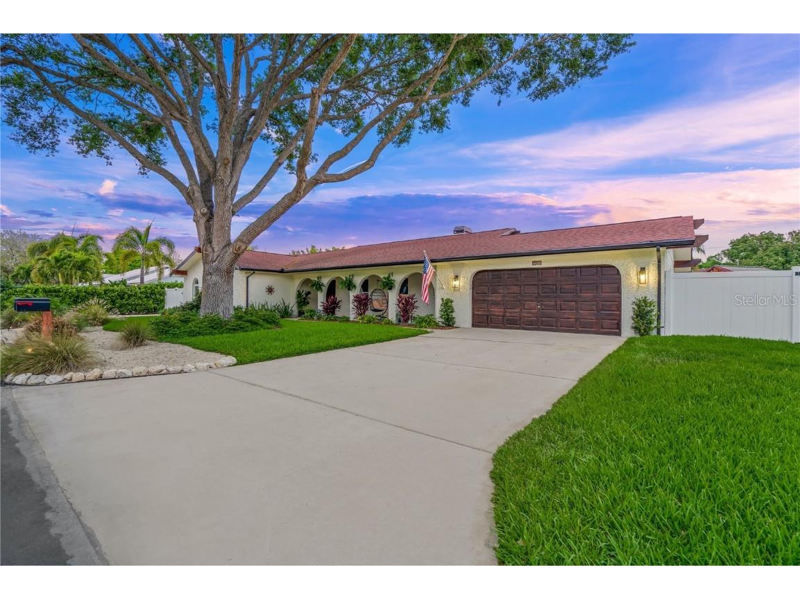 711 88th Street NW Bradenton FL 34209 A4604189 image1