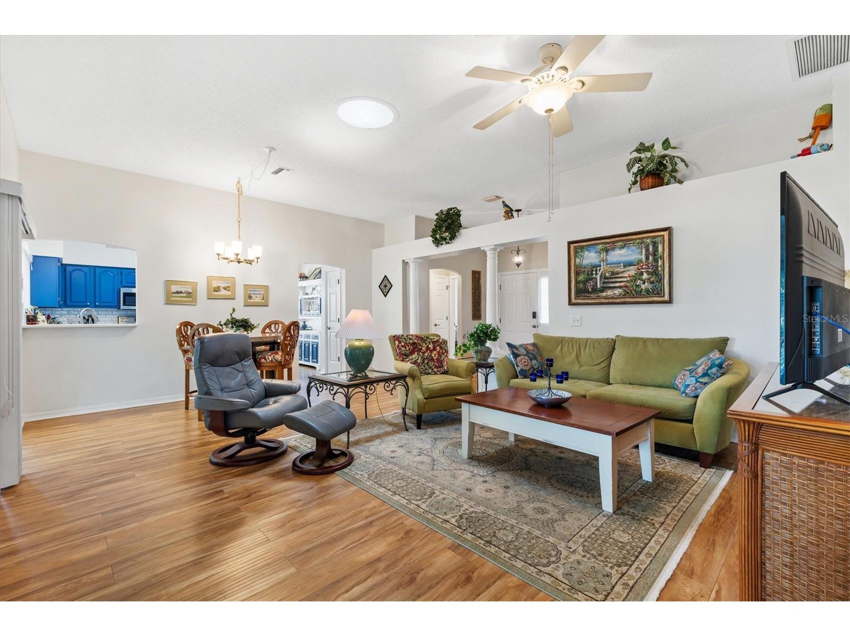 711 Agua Way Lady Lake FL 32159 OM721529 image4